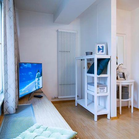 Modern Apartment Charvatova براغ المظهر الخارجي الصورة