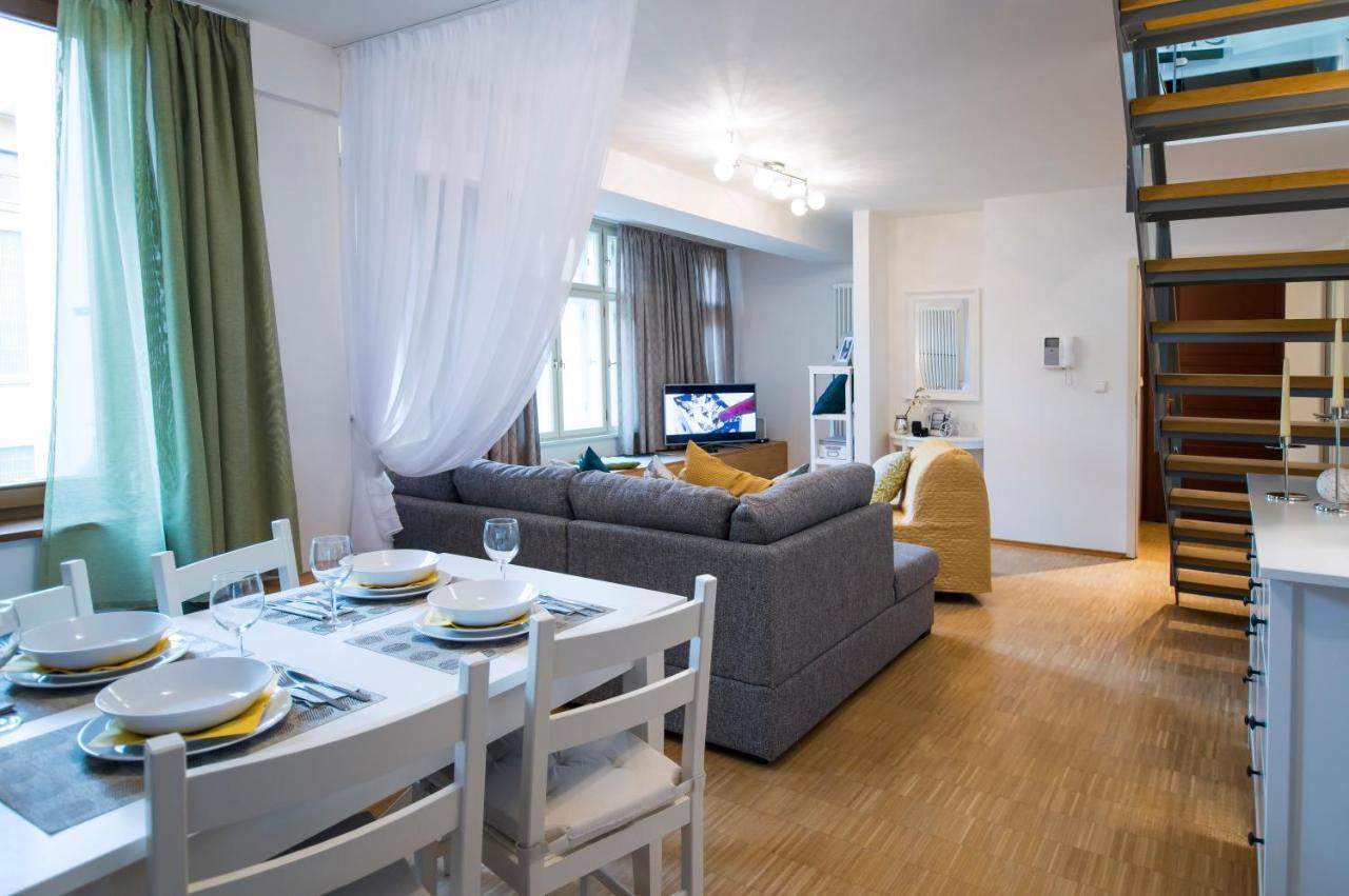 Modern Apartment Charvatova براغ المظهر الخارجي الصورة