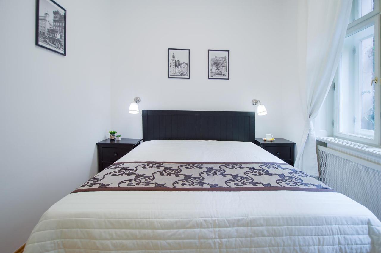 Modern Apartment Charvatova براغ المظهر الخارجي الصورة