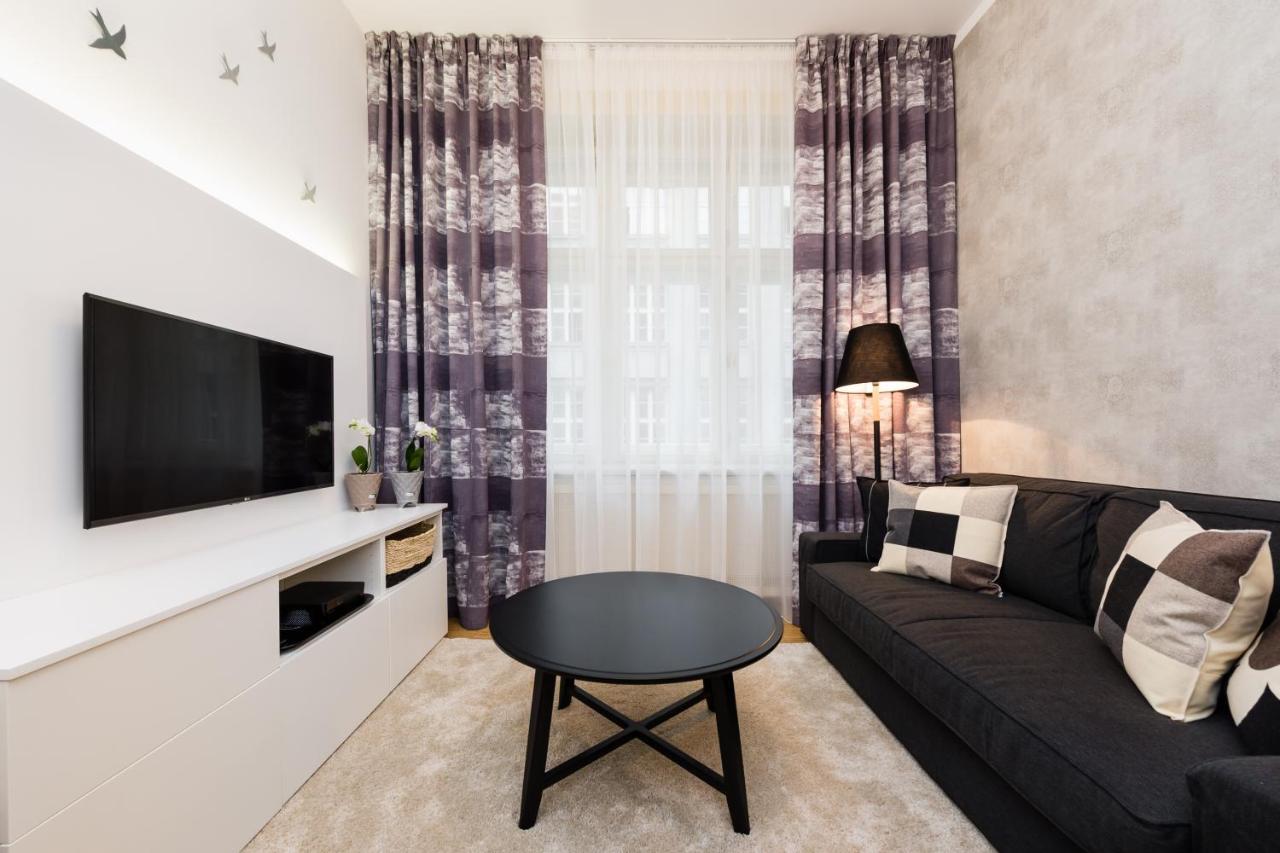Modern Apartment Charvatova براغ المظهر الخارجي الصورة