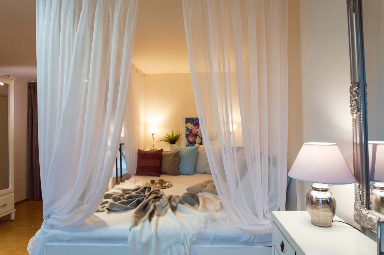 Modern Apartment Charvatova براغ المظهر الخارجي الصورة