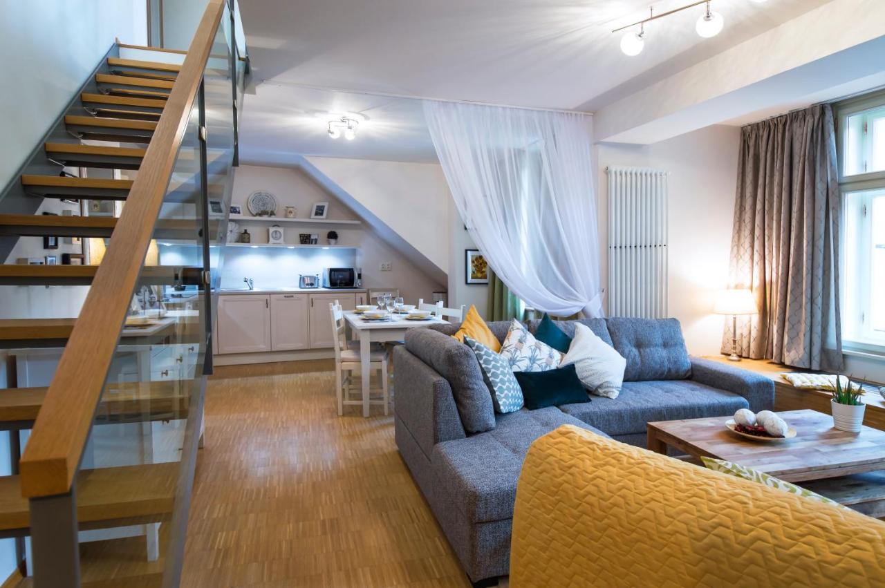 Modern Apartment Charvatova براغ المظهر الخارجي الصورة