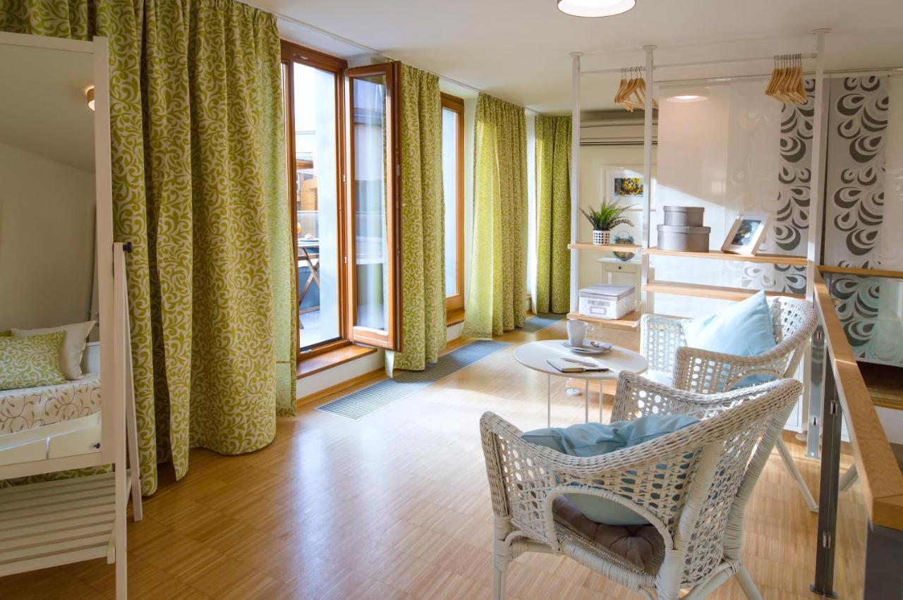 Modern Apartment Charvatova براغ المظهر الخارجي الصورة